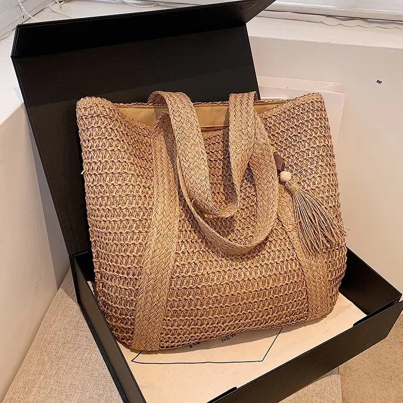 Elegant Ladies Straw