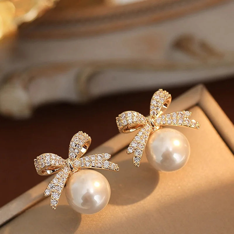 LUXE-PEARL Spark Earrings