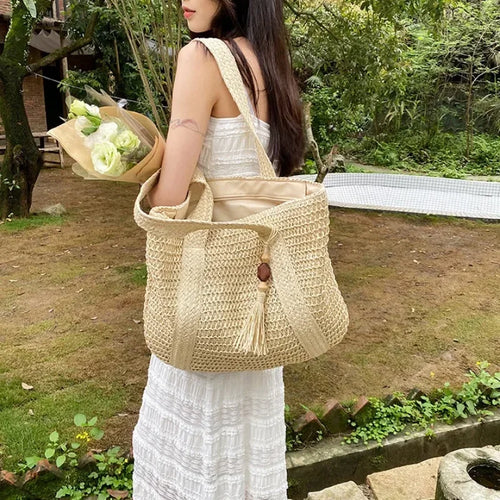 Elegant Ladies Straw