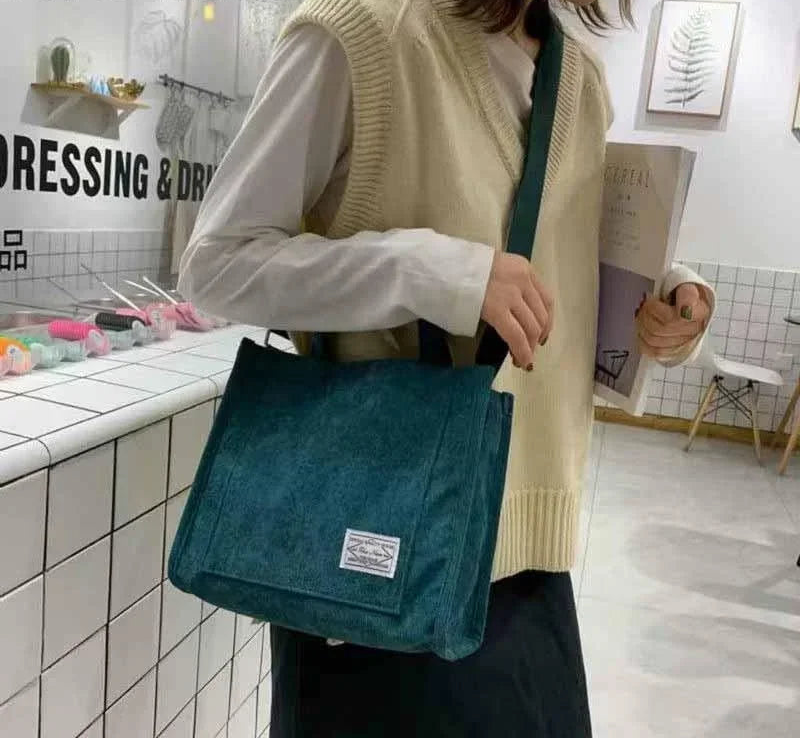 AVENELLE Shoulder Bag